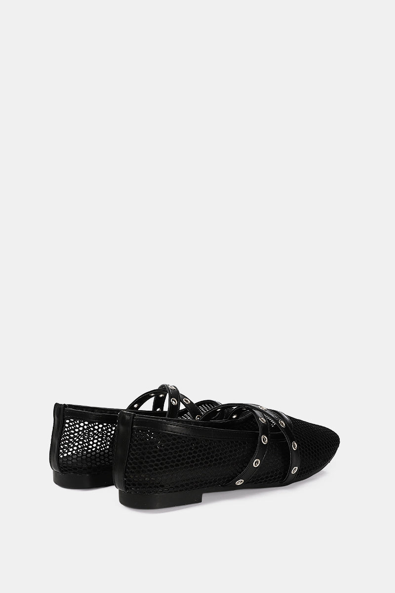 CROSS STRAP BLACK BALLERINA