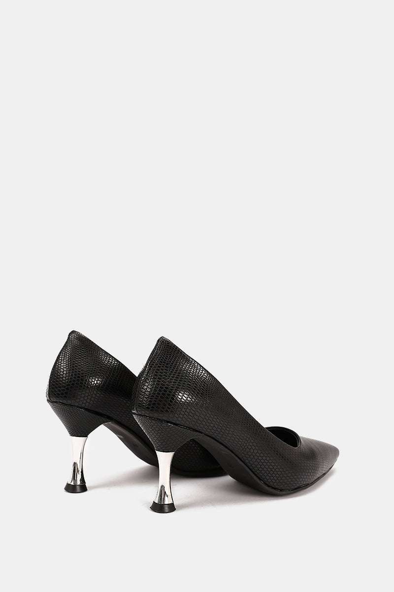 BLACK CROCODILE KITTEN HEELS