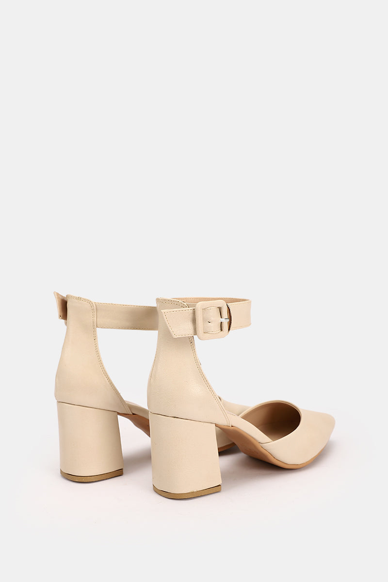 BEIGE BUCKLED CHUNKY HEELS