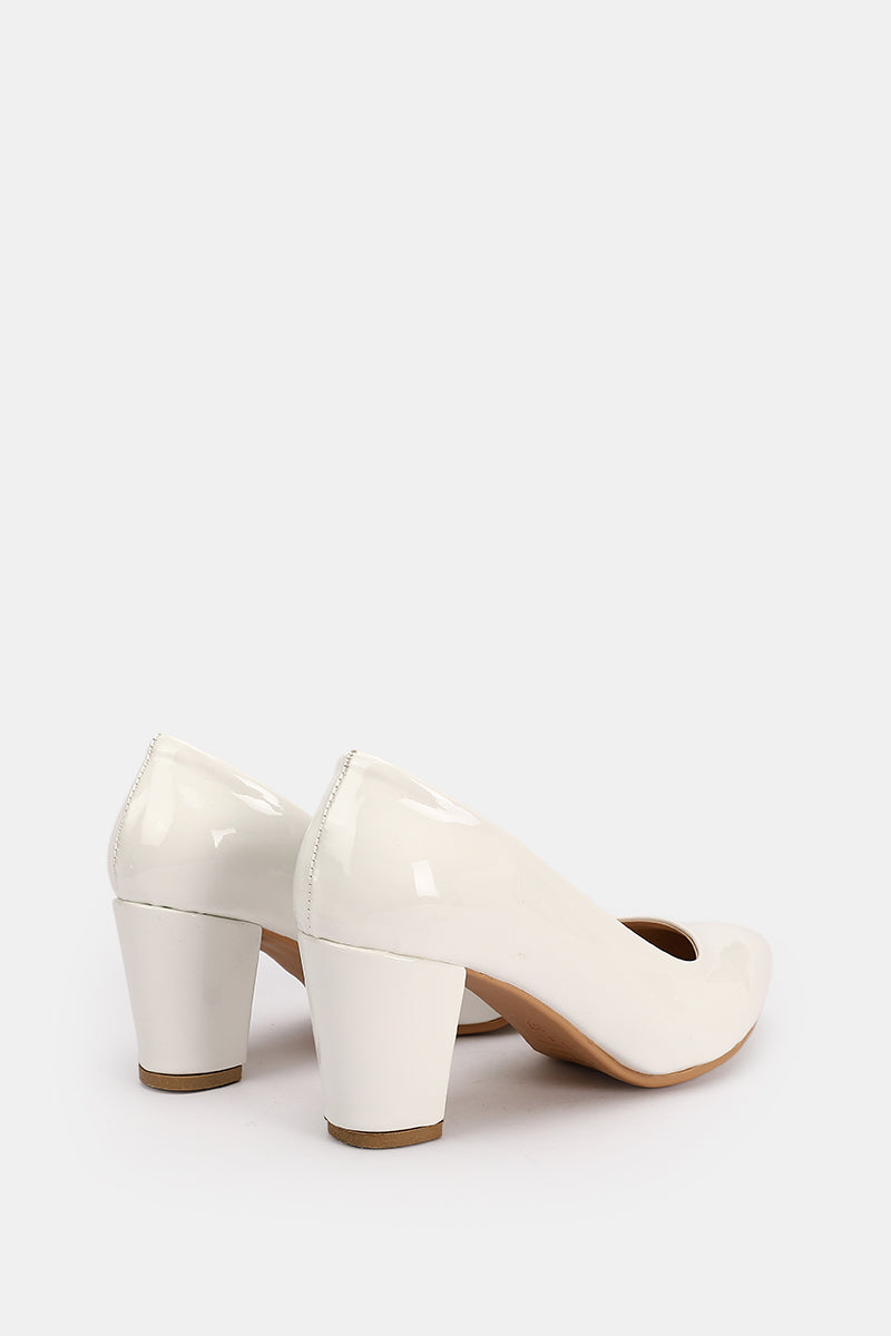 WHITE CHUNKY HEELS