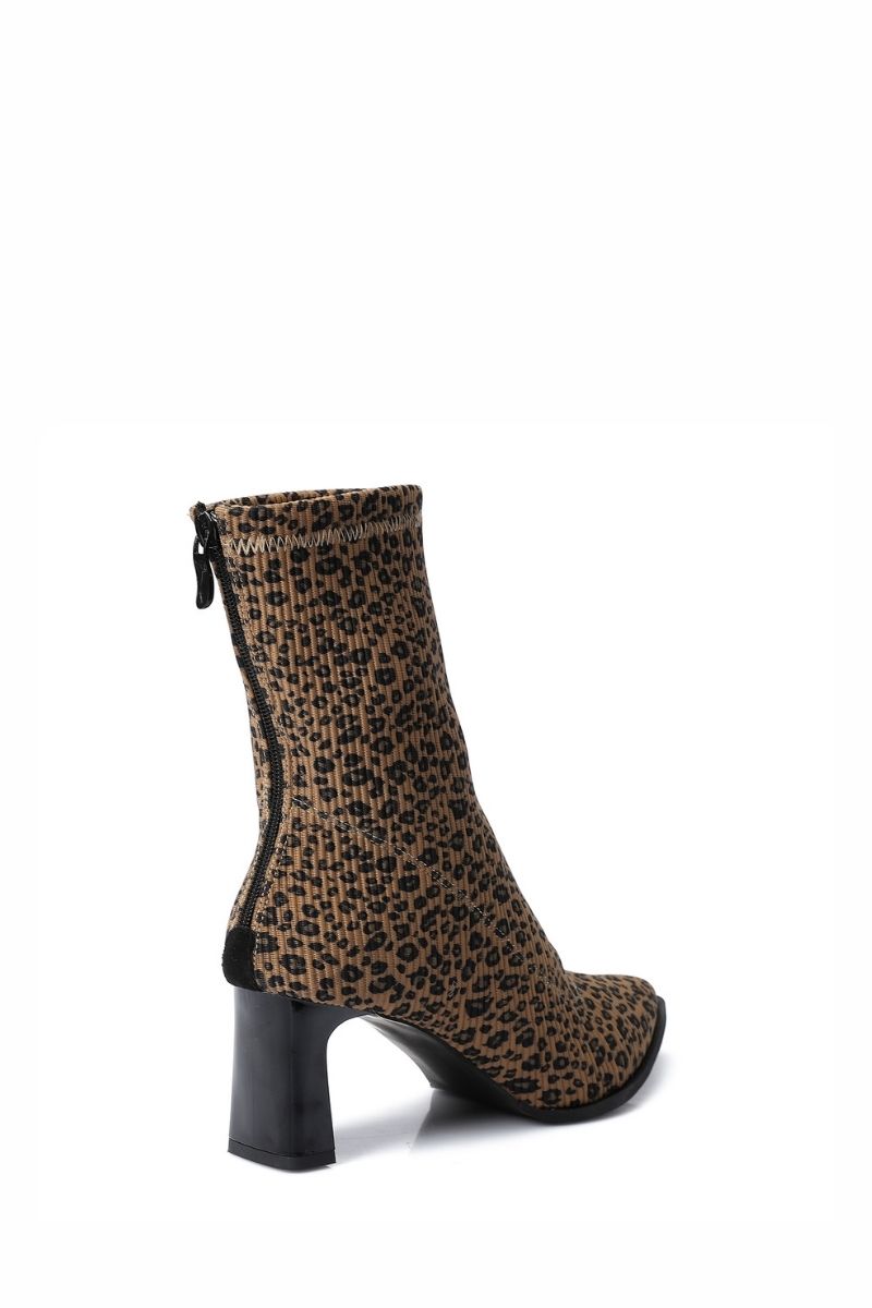 LEOPARD PRINT RIBBED STRETCHABLE ANKLE BOOT