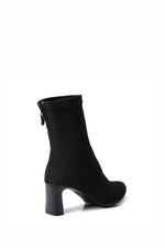BLACK RIBBED STRETCHABLE ANKLE BOOT
