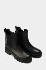 PREMIUM LEATHER BLACK CHELSEA BOOTS