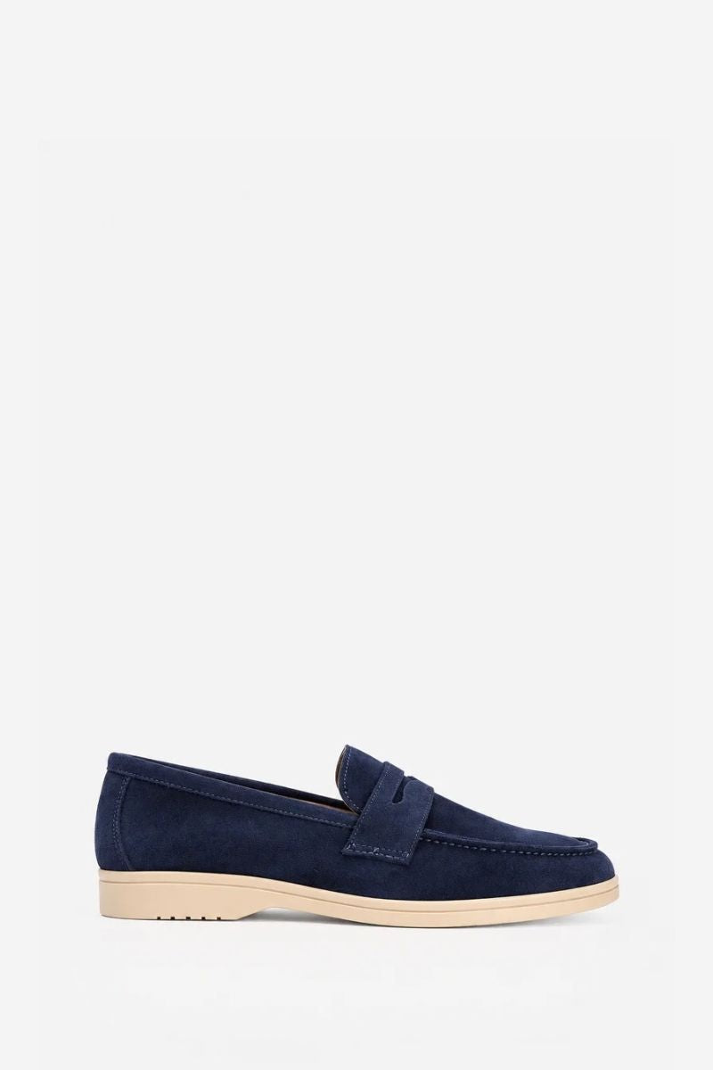 NAVY LEATHER TASSEL LOAFERS