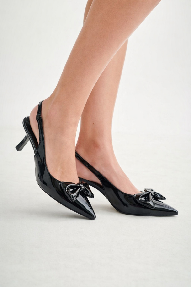 BLACK VERNE KITTEN PUMPS