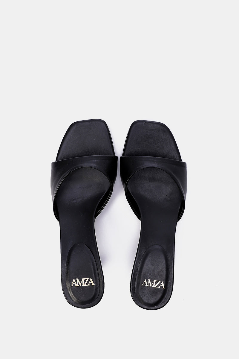 BLACK SQUARE-TOE HEELED SANDALS