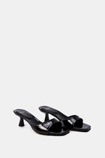 BLACK VERNE SQUARE-TOE HEELED SANDALS