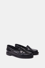 GLOSSY BLACK LEATHER PENNY LOAFERS