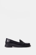 GLOSSY BLACK LEATHER PENNY LOAFERS