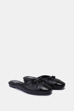 BLACK CAP-TOE BALLET MULE