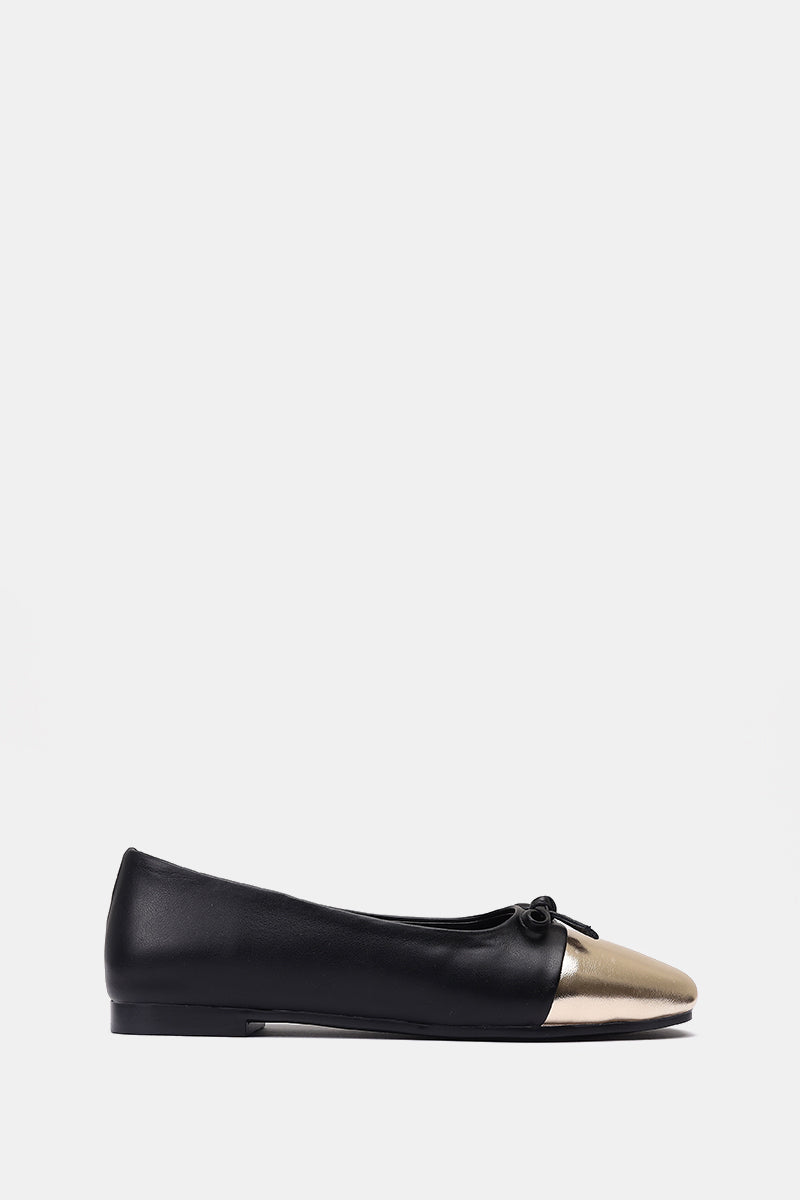 GOLD CAP-TOE MARY JANE