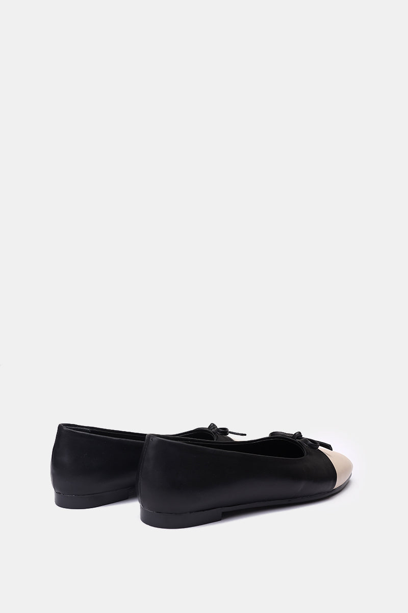 BEIGE CAP-TOE MARY JANE