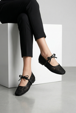BLACK FLORAL MESH BALLERINA
