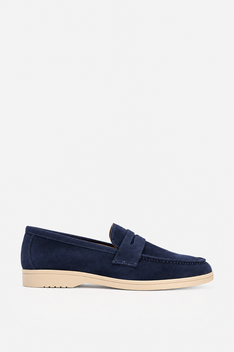 NAVY LEATHER TASSEL LOAFERS