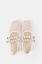 DOUBLE BUCKLE WHITE DOTTED FLAT