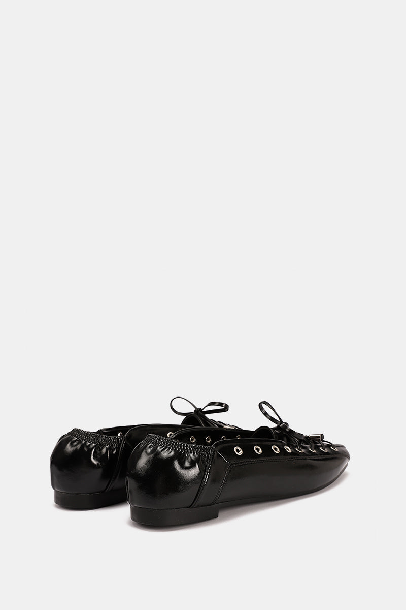 BLACK LACE UP BALLERINA