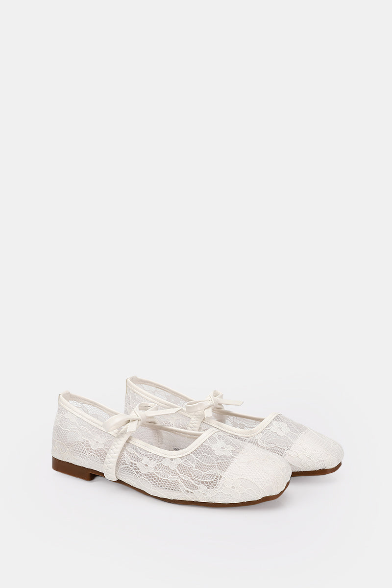 WHITE FLORAL MESH BALLERINA