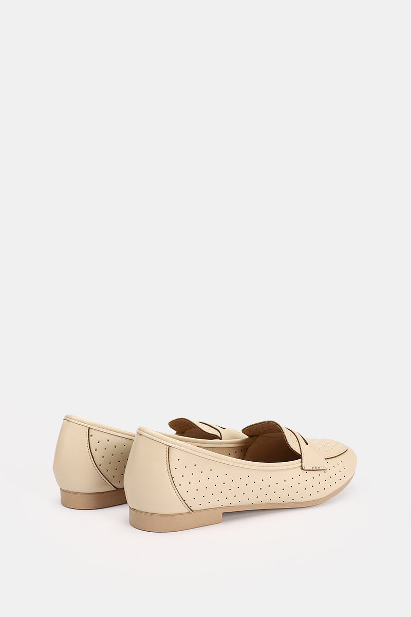 BEIGE LEATHER SLIP ON LOAFERS