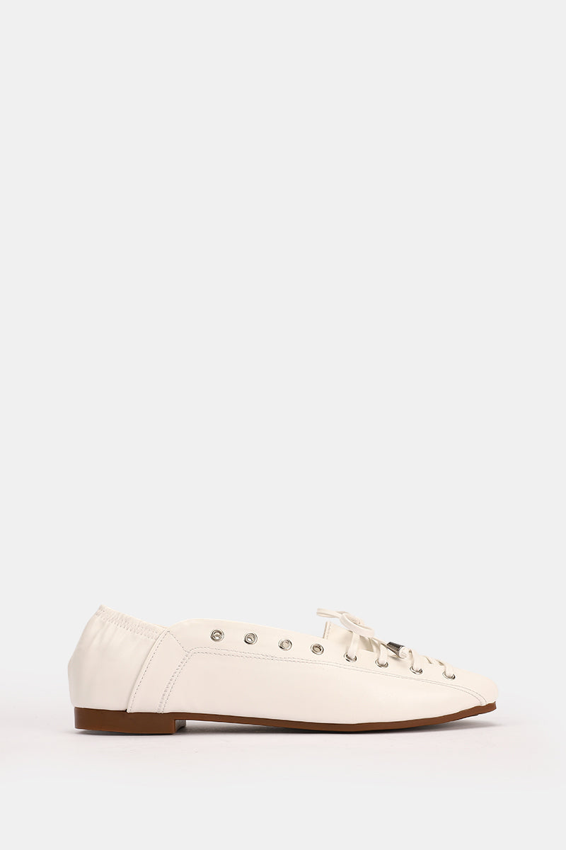 WHITE LACE UP BALLERINA
