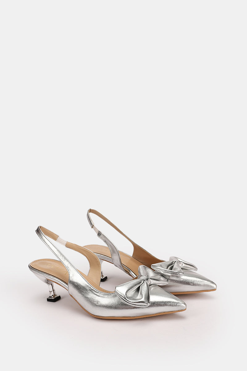 SILVER VERNE KITTEN PUMPS