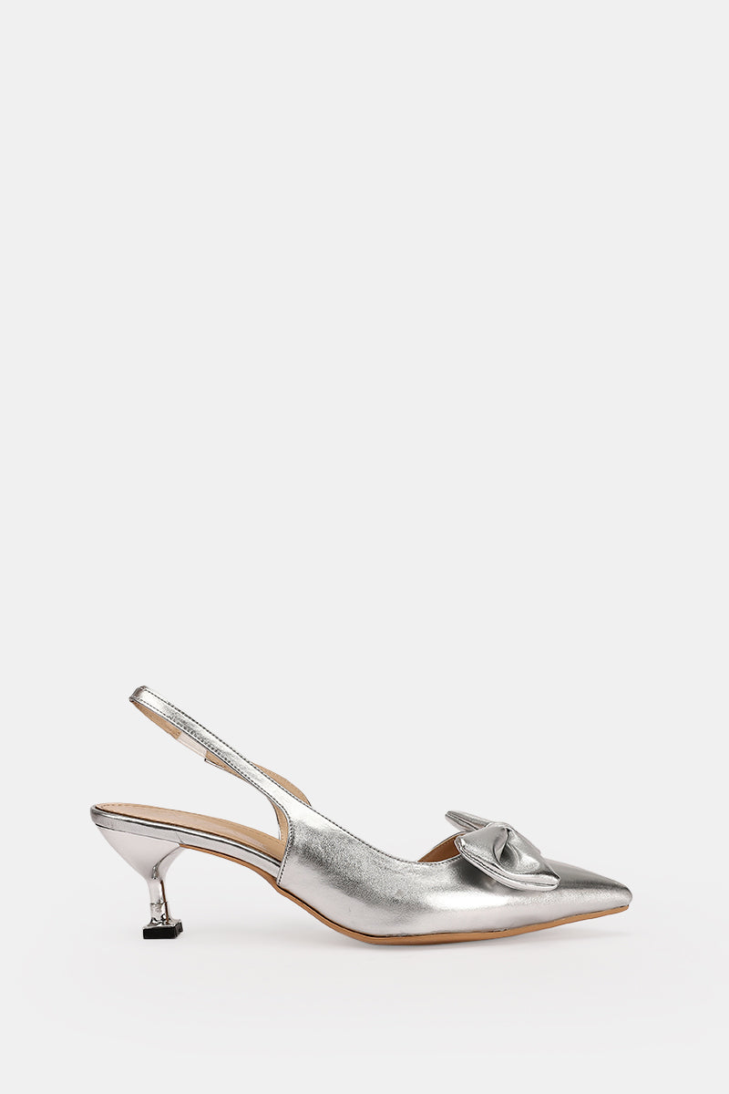 SILVER VERNE KITTEN PUMPS