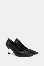 BLACK CROCODILE KITTEN HEELS