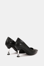 BLACK CROCODILE KITTEN HEELS