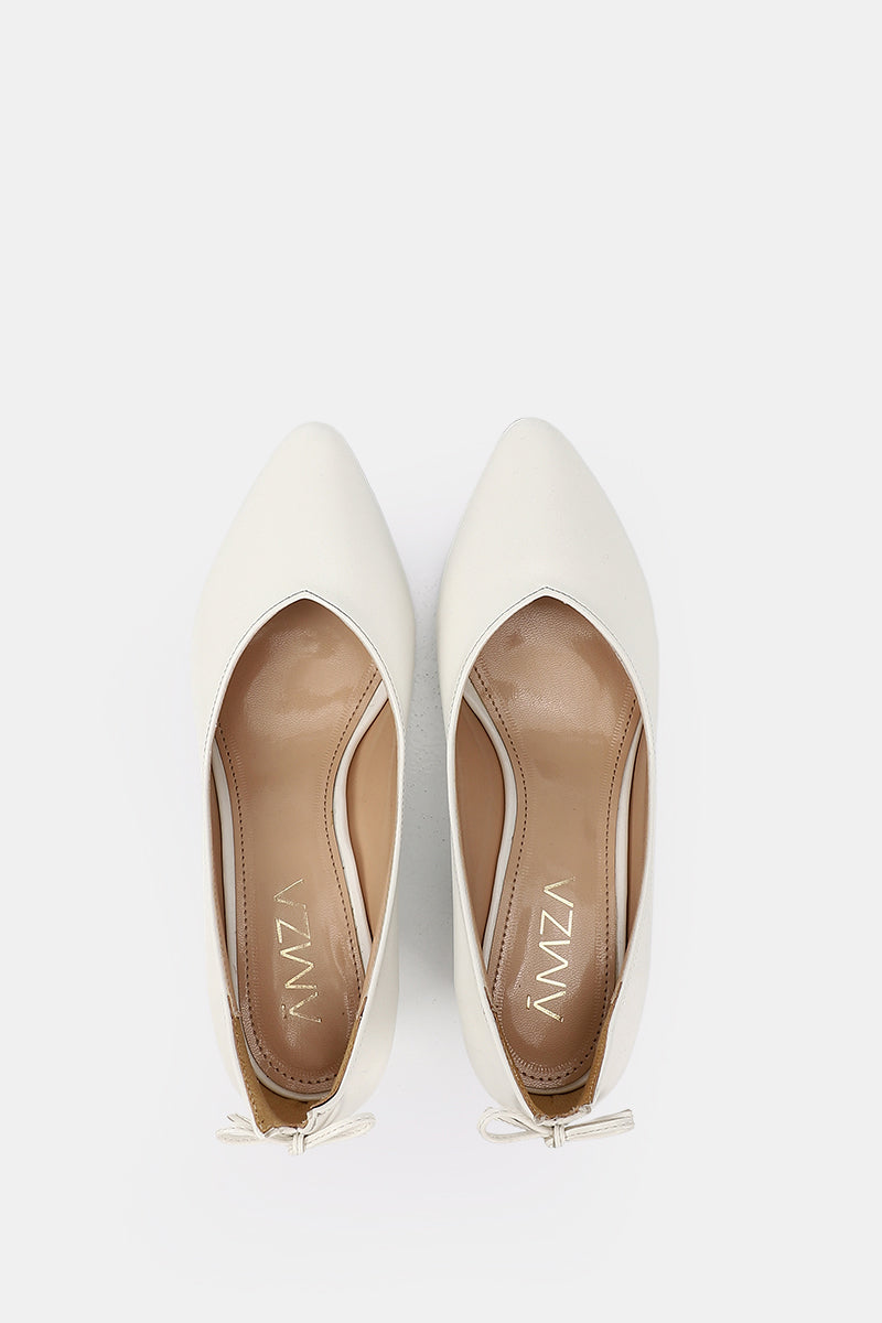 WHITE BOW LOW HEELS