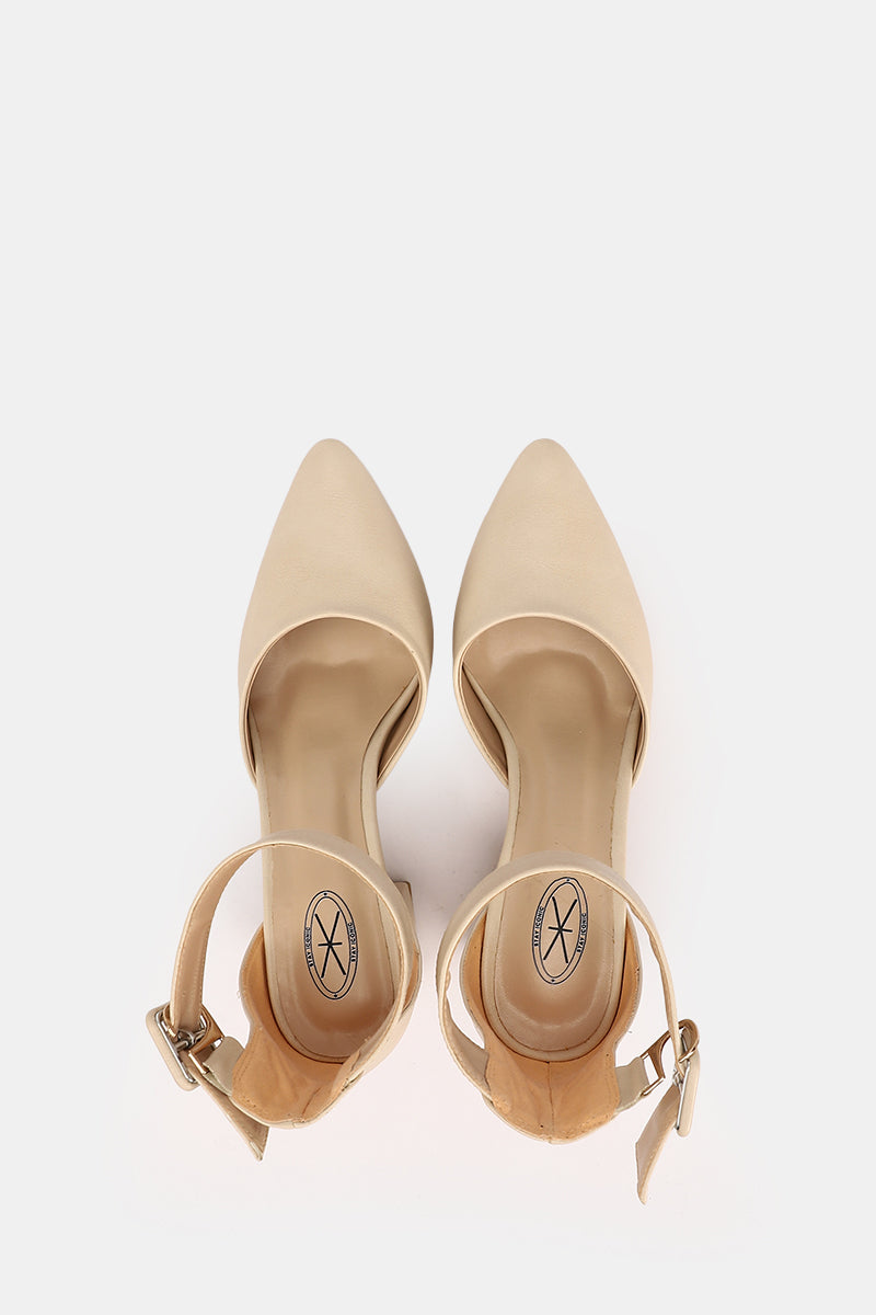BEIGE BUCKLED CHUNKY HEELS