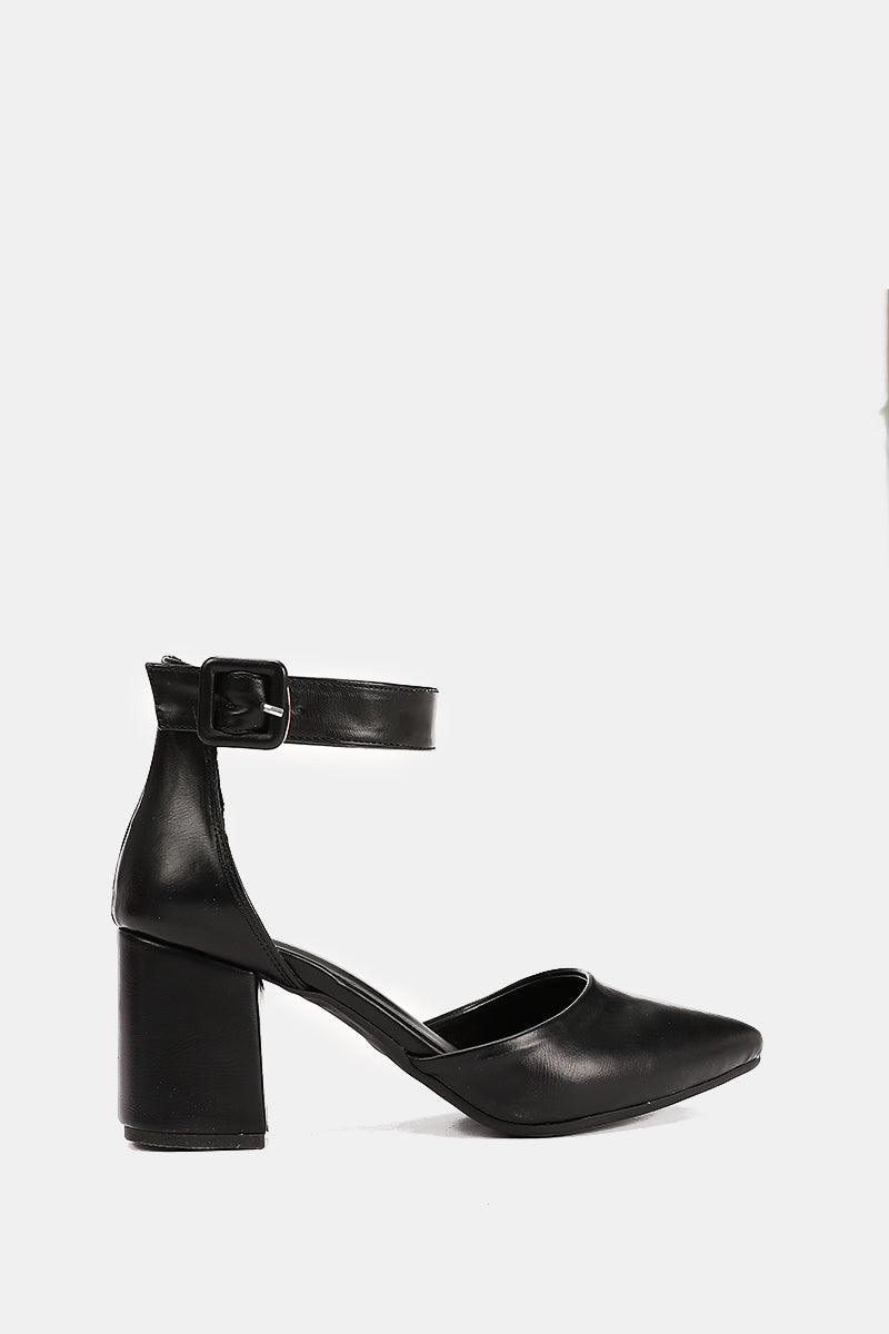 BLACK BUCKLED CHUNKY HEELS