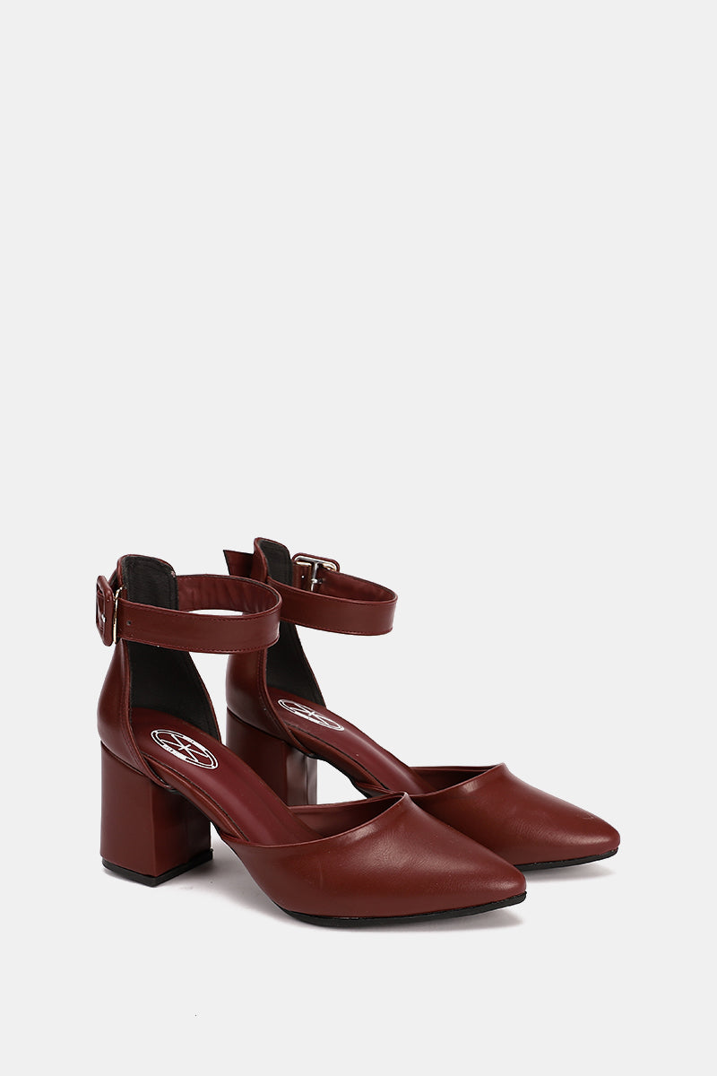 BURGUNDY BUCKLED CHUNKY HEELS
