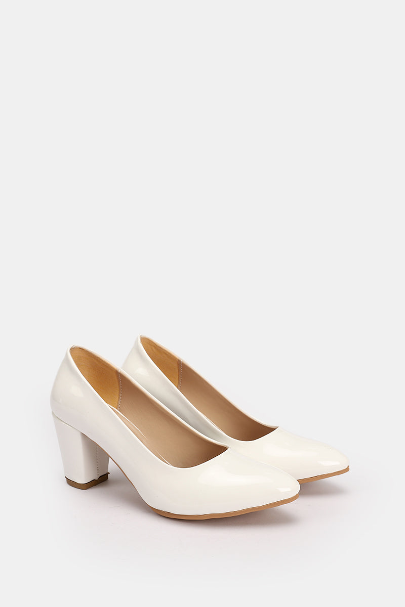 WHITE CHUNKY HEELS