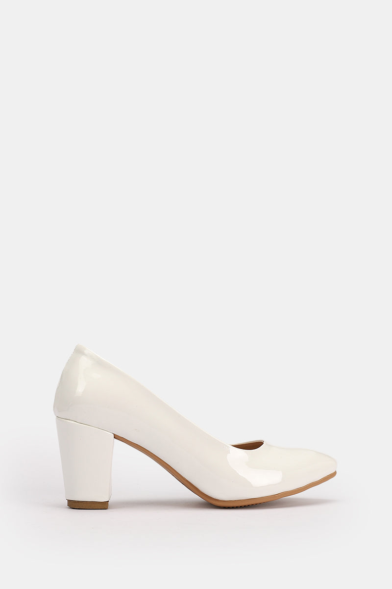 WHITE CHUNKY HEELS