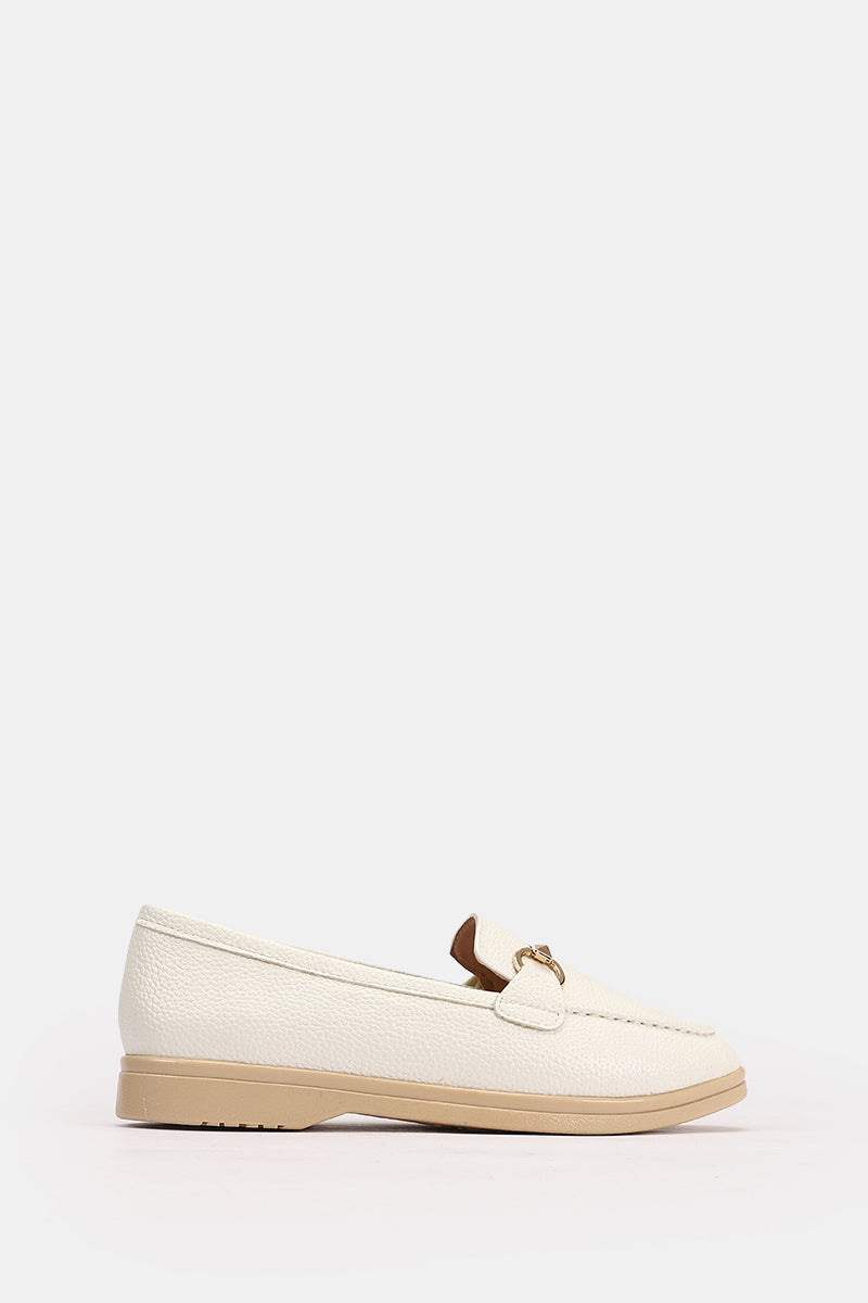 WHITE CHAINED CUSHIONED LOAFER