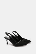 BLACK KNIT HEELS