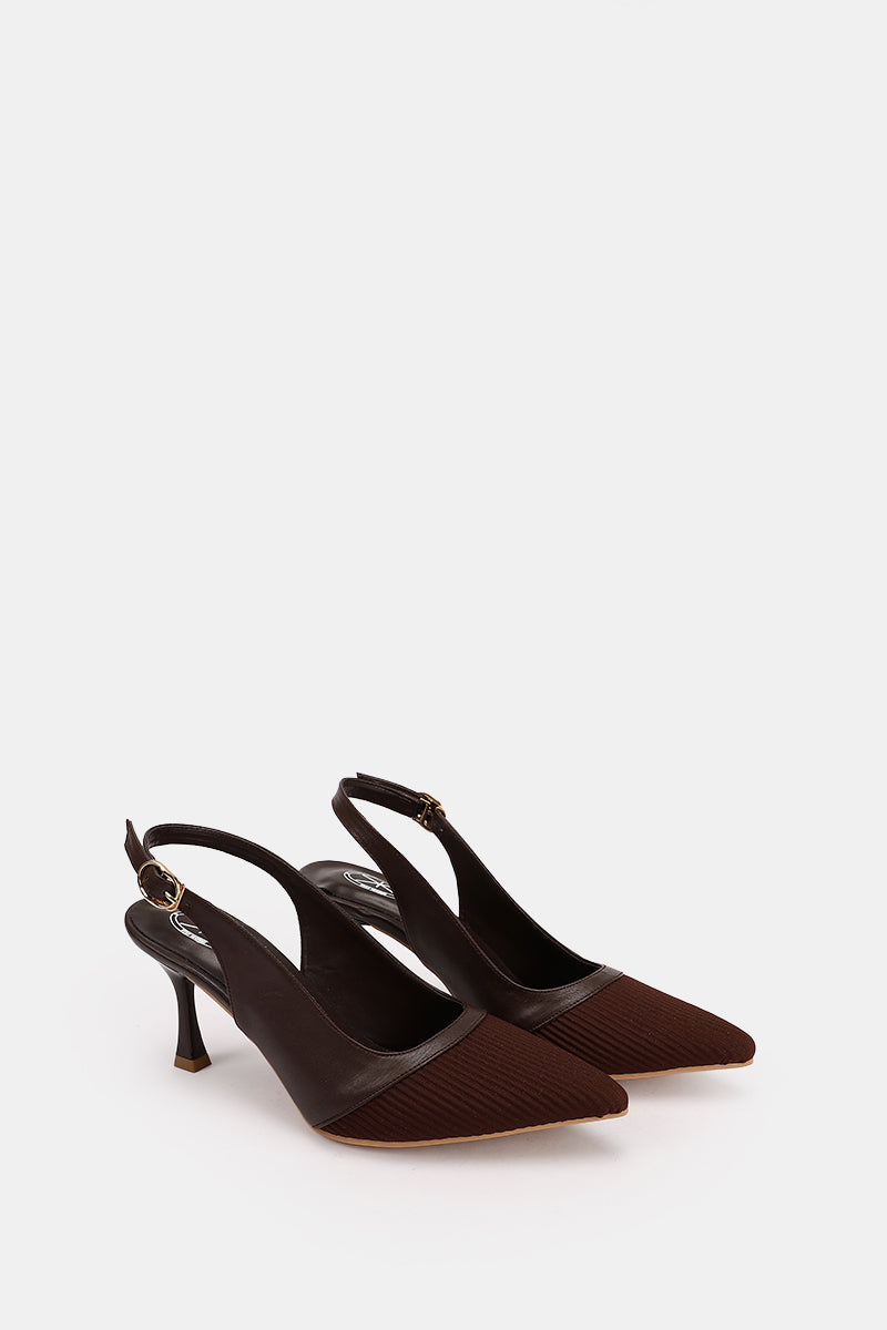 BROWN KNIT HEELS