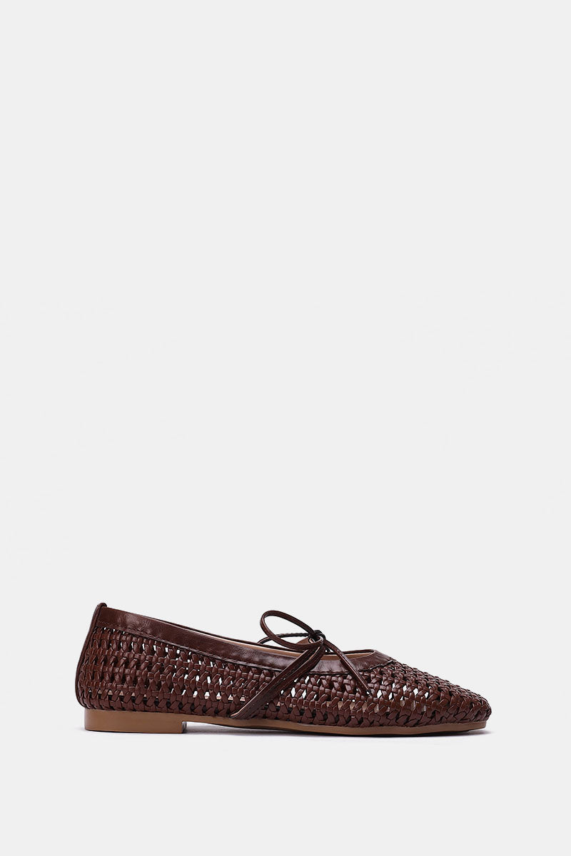 BURGUNDY BRAIDED WOVEN FLAT