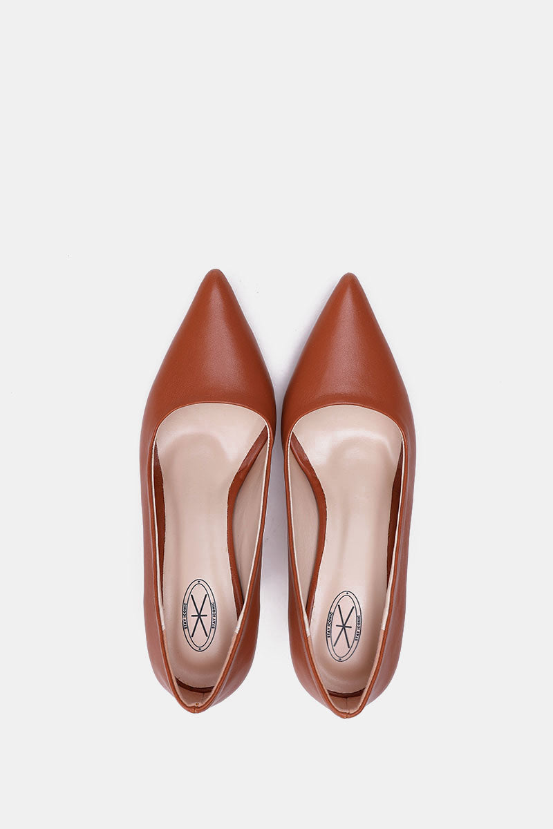 TAN POINTED-TOE KITTEN HEELS