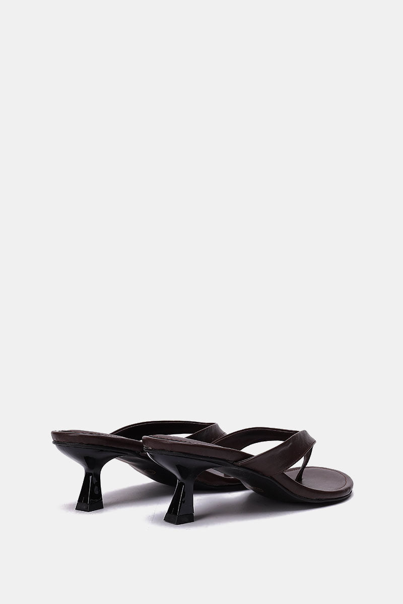 BROWN LEATHER KITTEN HEEL SANDALS