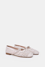 WHITE BRAIDED WOVEN FLAT