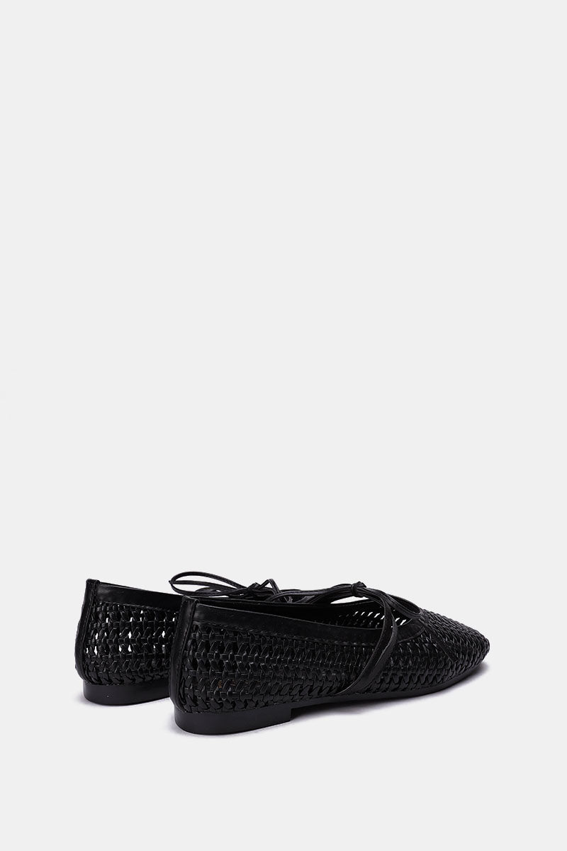 BLACK BRAIDED WOVEN FLAT
