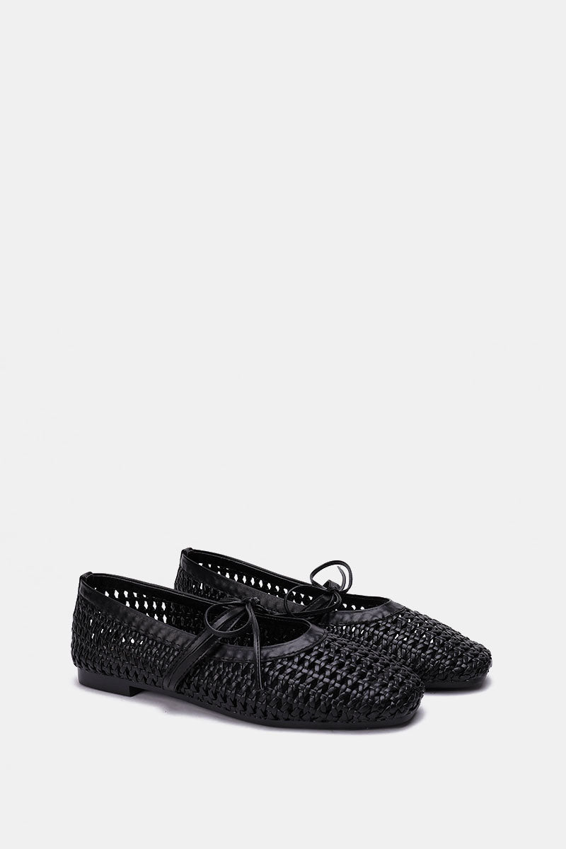 BLACK BRAIDED WOVEN FLAT