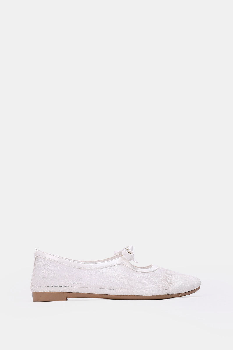 WHITE FLORAL MESH BALLERINA - POINTED TOE