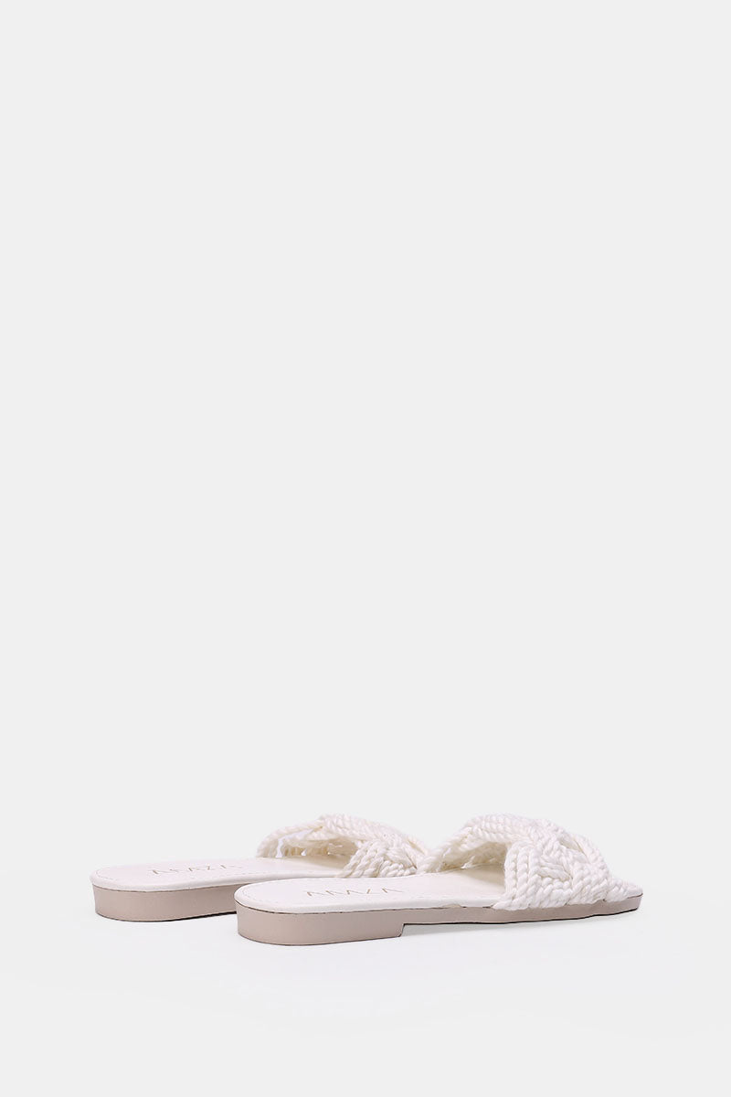 WHITE KNITTED SLIPPERS