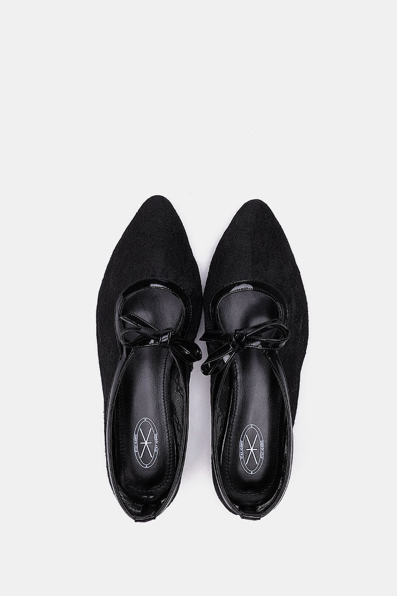 BLACK FLORAL MESH BALLERINA - POINTED TOE