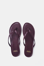 BURGUNDY THONG FLAT SANDAL