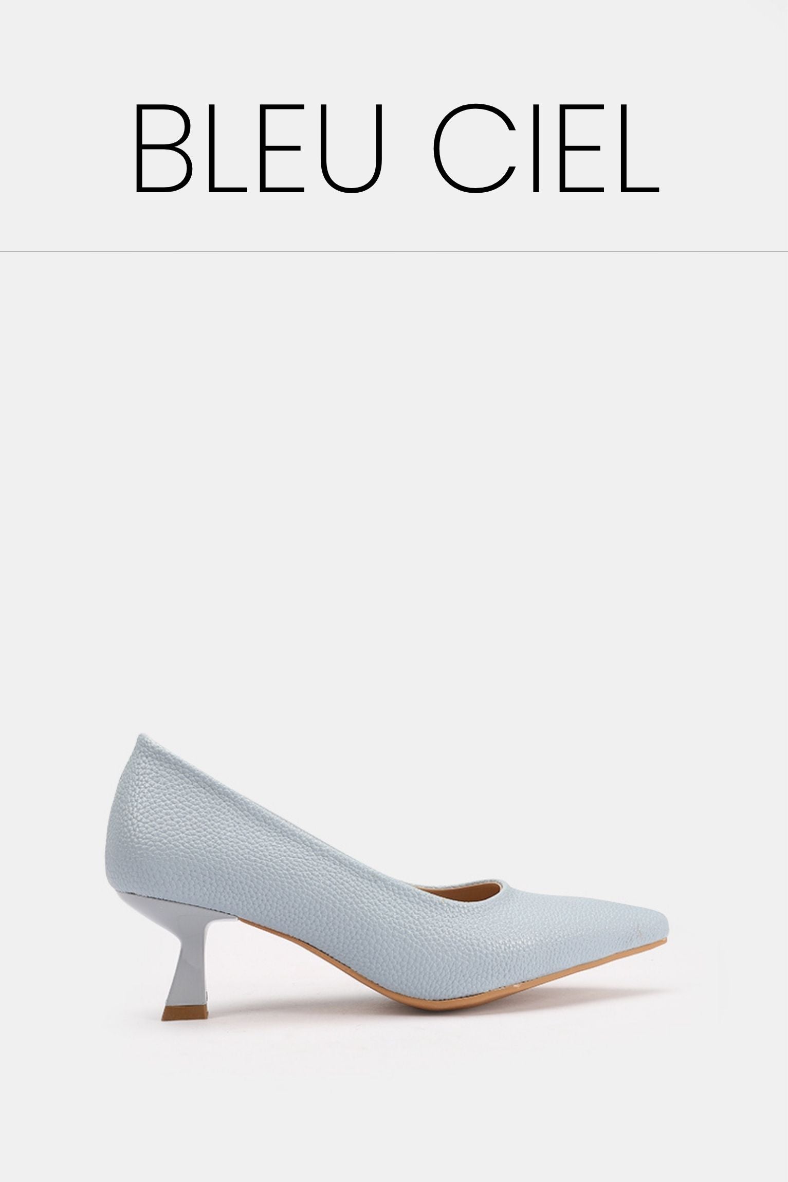Pointed toe bleu ciel kitten heels